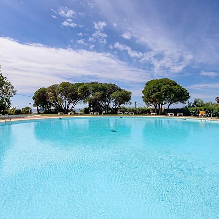 Apartment With 2 Bedrooms, 2M To The Beach Armacao de Pera Exterior photo