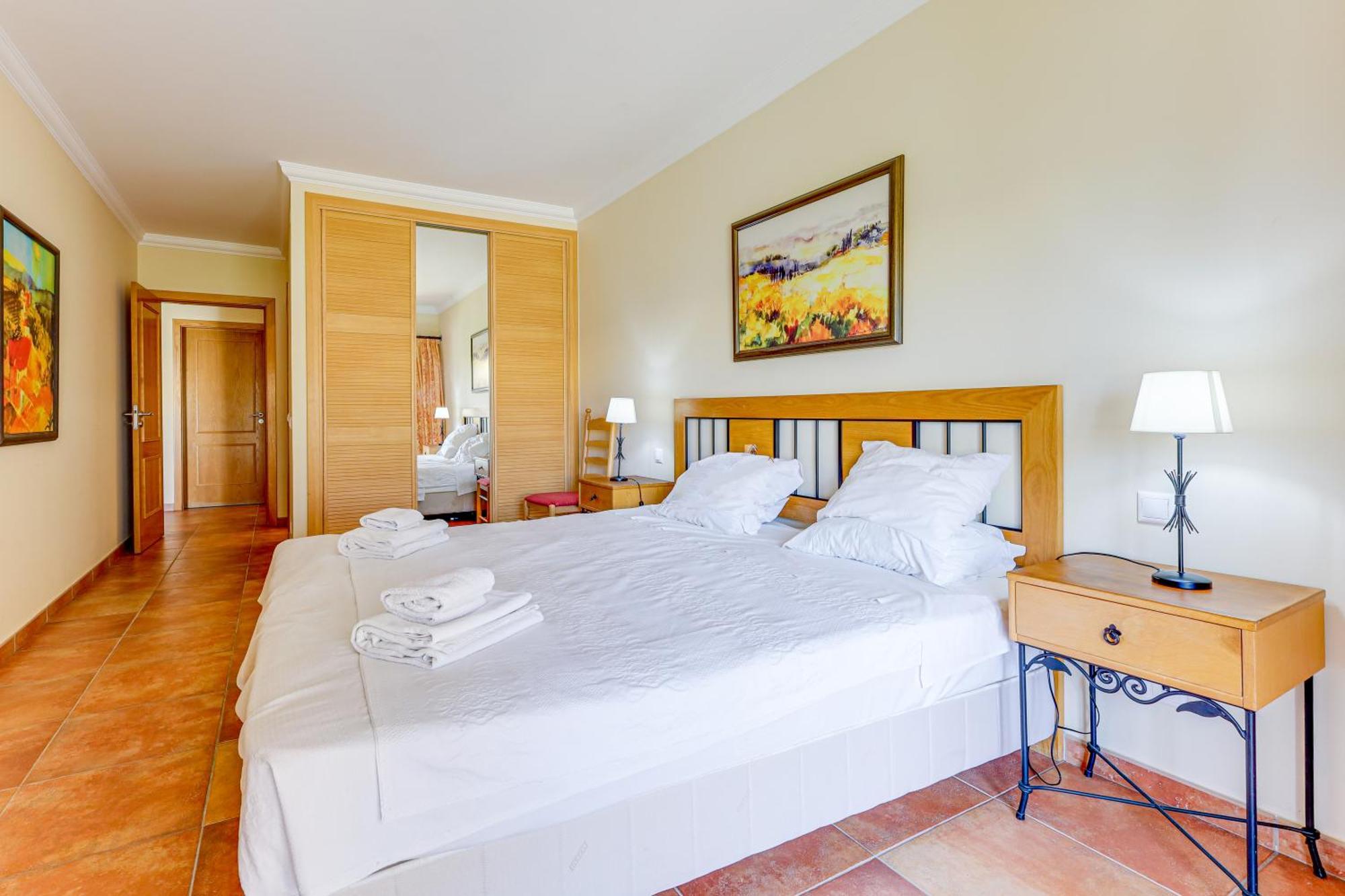 Apartment With 2 Bedrooms, 2M To The Beach Armacao de Pera Exterior photo